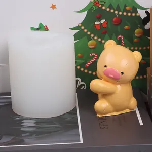Moule en silicone blanc pour bougies d'ours DIY avec figurine d'ours jaune