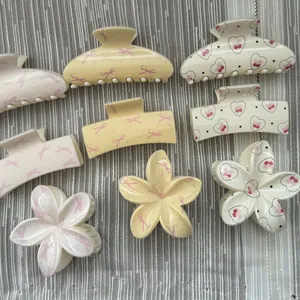 Sweet Macaron Colors Hair Claws For Women Valentine UV Printed Square Arc-Shaped Flower Shark Clips Bow Heart Pattern Hair Accessories