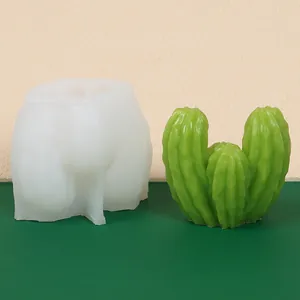 Vue détaillée d'un moule en silicone cactus et de sa bougie verte réaliste