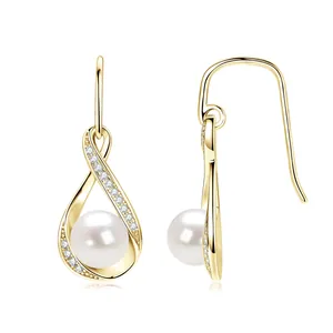 Elegante 14K goldgefüllte Tropfenohrringe mit echten Süßwasserperlen und Moissanit-Steinen