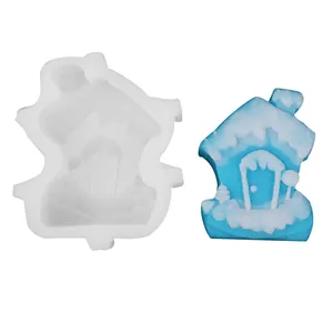 Vista detallada del molde de silicona blanca y el adorno de casa estilo pintura al óleo