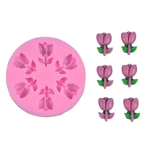 Detalle del molde de silicona de tulipán 3D para repostería y chocolate DIY