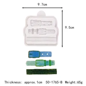 Moule en silicone pour boucles de ceinture, dimensions 9,7x9,5 cm et échantillons finis