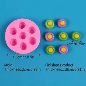 Product dimensions and weight of the seven-cavity silicone mold for mini sandwich desserts