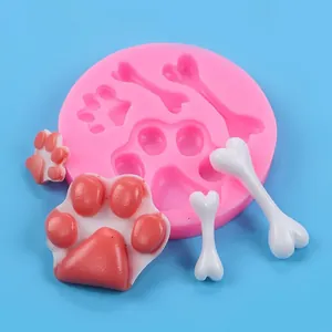 Detaillierte Ansicht der Silikonform Katzenpfote und Knochen für Fondant und Harz