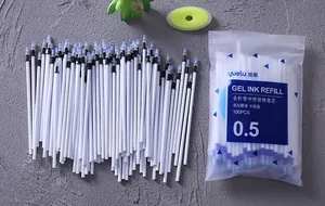Vue détaillée de recharges d'encre gel à pointe aiguille 0,5 mm en pack de 100 pièces.