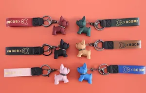 Lot de six porte-clés figurines Bouledogue Français en résine avec dragonnes en similicuir