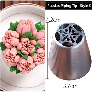 Detail of Russian piping tip style 5 showing 4.2cm height and 3.7cm base diameter dimensions