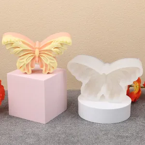 Molde de silicona detallado con forma de mariposa para jabón y velas artesanales