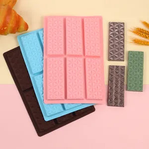 Moule à chocolat rectangulaire en silicone à 6 cavités avec motif géométrique fin
