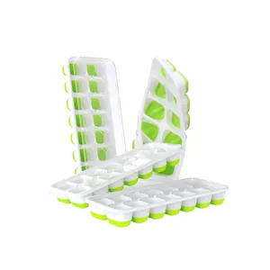 Juego de cuatro bandejas de cubitos de hielo de silicona verde y blanca con 14 compartimentos