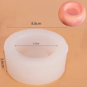 Vue détaillée montrant les dimensions du moule en silicone pour pots de succulentes et DIY