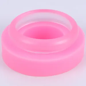 Dettaglio dello stampo in silicone rosa per scatole portaoggetti fai-da-te e anelli