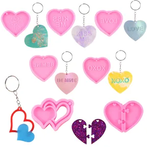 Stampo in Silicone a Cuore per San Valentino per Pendente in Resina Portachiavi Fai da Te Strumento Artigianale in Rilievo Lettera D'Amore Cupido