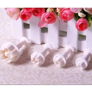Juego de 4 cortadores con expulsor de flores de 5 pétalos para fondant y repostería