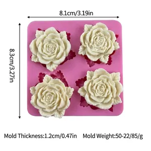 Detaillierte Größenansicht einer rosa 4-Fach Rosenblüten-Silikonform für Fondant Kuchen