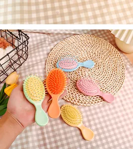 Bunte Mini-Luftkissen-Massagehaarbürsten für Mädchen in pastellfarbenen Macaron-Farben