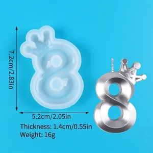 Detailed view of number 8 crown silicone mold with measurements in cm and inches.