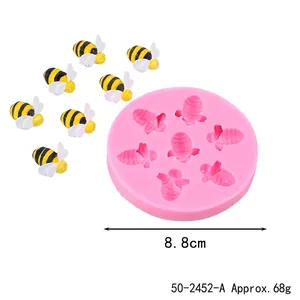 Detalle de molde de silicona de abeja 3D para fondant de chocolate con medidas