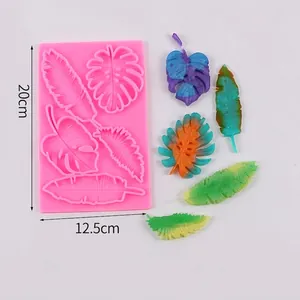 Detaillierte Ansicht der Blattsilikonform mit Maßen von 20x12,5 cm und Harzbeispielen.