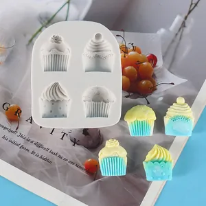 Λεπτομερής λήψη καλουπιού σιλικόνης για cupcake με τέσσερις κοιλότητες και δείγματα