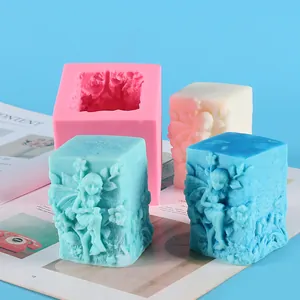Detailansicht der 3D-Silikonform mit Elfenrelief und fertigen handgemachten Seifenstücken