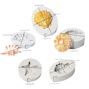 Detailed size specifications for ocean-themed silicone fondant molds with measurements
