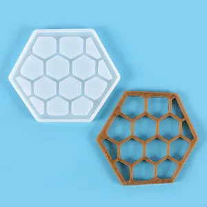 Sechseckige Silikonform in Wabenform für DIY-Harzuntersetzer und Tischplatten-Deko