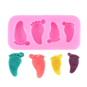 Stampo in silicone rosa a forma di piedini per decorazioni torte in pasta di zucchero