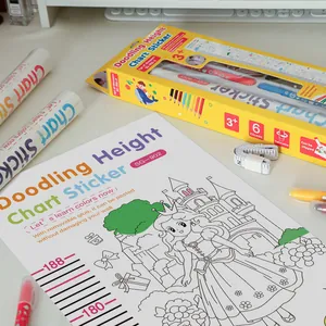 Adesivo metro crescita fai-da-te da colorare per bambini con disegno castello principessa