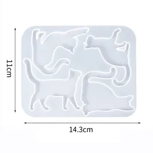 Vista dettagliata dello stampo in silicone a forma di gatto per resina DIY 14,3x11 cm
