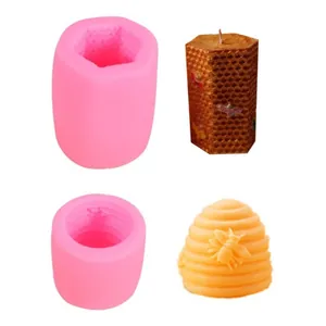 Moldes de silicona para velas de abeja y panal, muestran molde y producto final.