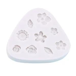White silicone floral cake mold with sunflower and rose patterns for DIY baking