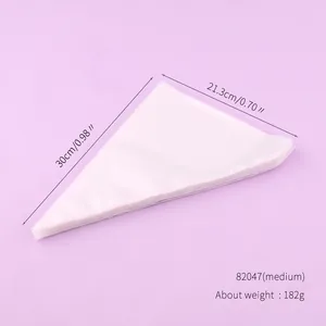 Vista detallada de mangas pasteleras desechables medianas de 30 cm para decorar crema