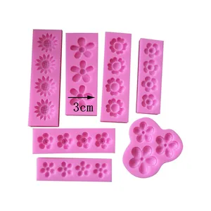 Set rosafarbene Silikon-Blumenformen für Schokolade und Fondant mit 3 cm Detailangabe