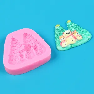 Molde de silicona rosa con diseño de árbol de Navidad y muñeco de nieve para tarta