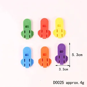 Set di 6 apriscatole e tappi in plastica colorata per lattine di bibite e birre