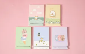 Vijf kleurrijke schattige cartoon opvouwbare make-upspiegels met mooie dierenprints erop