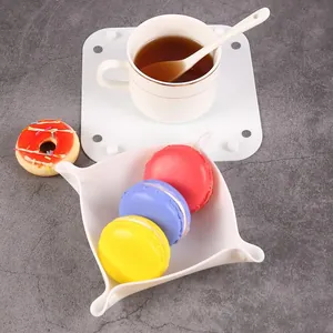 Nordic style white silicone storage tray and non-slip coaster set for desktop home use