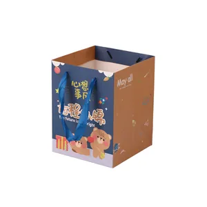 Creative cartoon paper gift bag for kids birthday with cute bear design