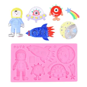 Space-themed silicone mold for astronaut rocket and UFO fondant cake decoration DIY