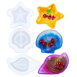 Vista dettagliata di stampi in silicone a tema marino con piatti a stella marina