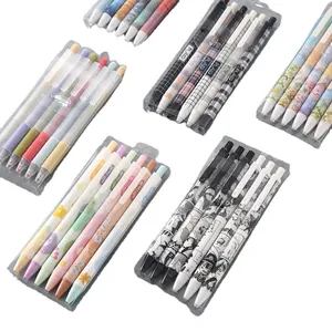 Set di penne gel nere da 0,5 mm con graziosi motivi a cartoni animati e scozzesi