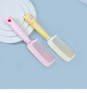 Schattige ontwarrende haarkammen met dierfiguren voor kinderen en meisjes in pastelkleuren