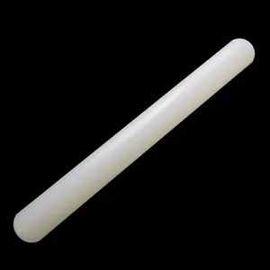 Detailed view of a white 33cm non-stick plastic rolling pin for fondant cake making