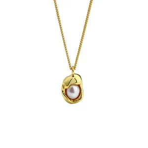 Elegant gold-plated irregular pendant necklace with a single white pearl for women