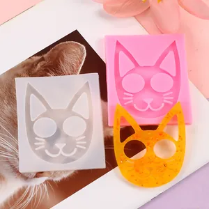 High-quality cat head shaped silicone mold for resin keychain casting and DIY baking crafts