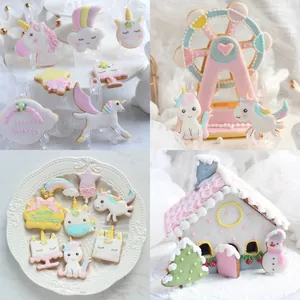 Einhorn- und Weihnachts-Eiskeks-Set, hergestellt mit professionellen Backformen