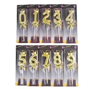 Juego de 10 velas de cumpleaños doradas con diseño de corona y lazos para decoración