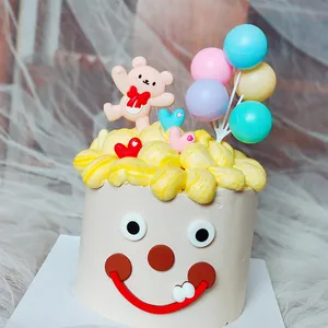 Décorations de gâteau drôles avec ours et visage souriant pour fête d'anniversaire